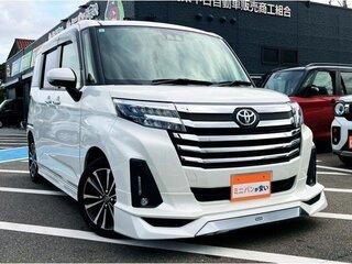 2023 Toyota Roomy I Рестайлинг, белый, 920000 рублей, вид 3