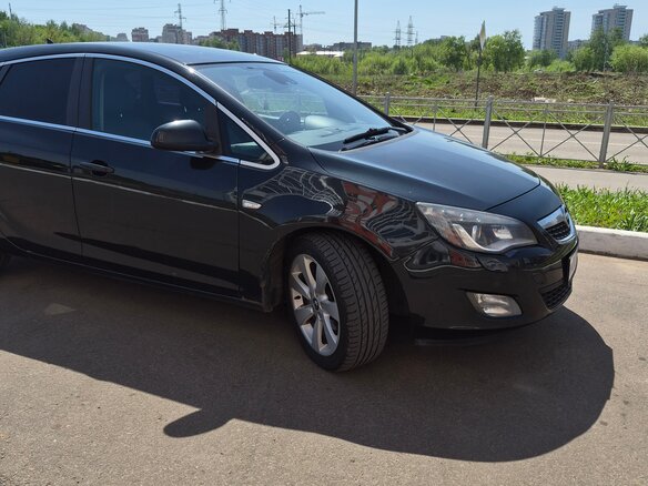 2011 Opel Astra J, чёрный, 700000 рублей - вид 6