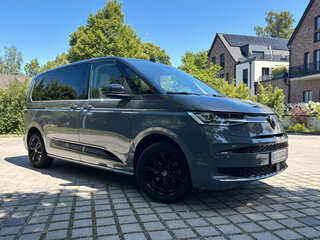 2023 Volkswagen Multivan T7, серый, 4515000 рублей, вид 1
