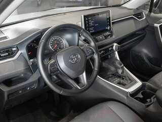 2020 Toyota RAV4 V (XA50), белый, 2799658 рублей, вид 5