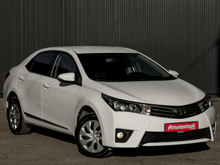 2013 Toyota Corolla XI (E160, E170, E180), белый, 1380000 рублей, вид 3
