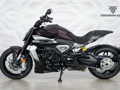 2025 Ducati XDiavel V4, пурпурный, 3299000 рублей, вид 2