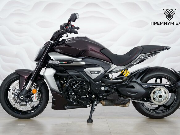 2025 Ducati XDiavel V4, пурпурный, 3299000 рублей - вид 1