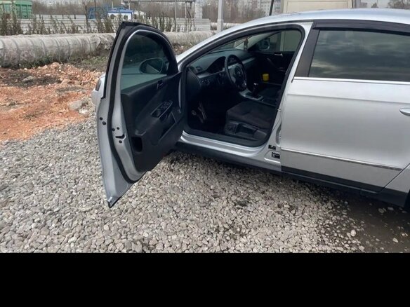 2010 Volkswagen Passat B6, серебристый, 700000 рублей - вид 6