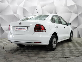 2016 Volkswagen Polo V Рестайлинг, белый, 810000 рублей, вид 5