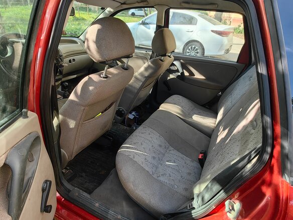 2010 Lada (ВАЗ) Kalina I, красный, 295000 рублей - вид 2