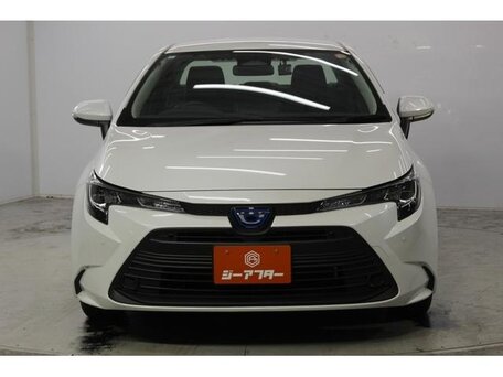 2023 Toyota Corolla XII (E210), белый, 1400000 рублей, вид 2