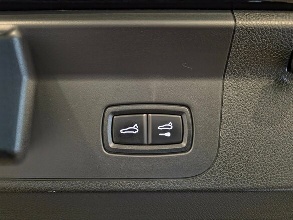 2021 Porsche Panamera 4S E-Hybrid II Рестайлинг, фиолетовый, 9900000 рублей - вид 29