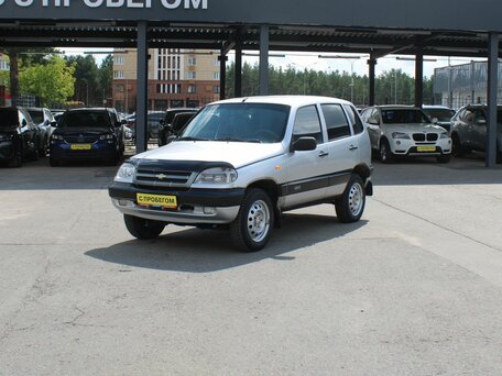 Chevrolet Niva I