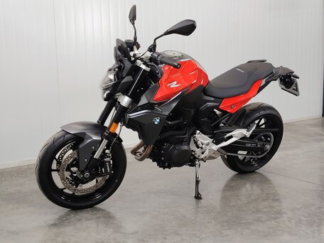 2024 BMW F 900 R, красный, 1049000 рублей, вид 4