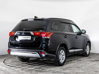 2021 Mitsubishi Outlander III Рестайлинг 3, чёрный, 2399000 рублей, вид 5