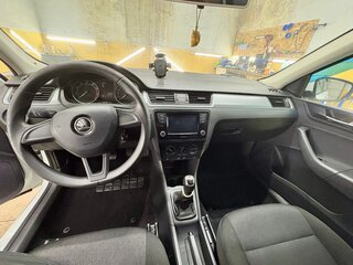 2017 Skoda Rapid I Рестайлинг, белый, 1100000 рублей, вид 5