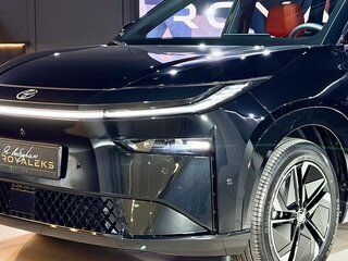 2026 Toyota bZ3X 58.3 kWh, чёрный, 2878000 рублей, вид 2
