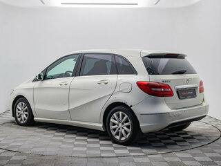 2012 Mercedes-Benz B-Класс 200 II (W246), белый, 934000 рублей, вид 3
