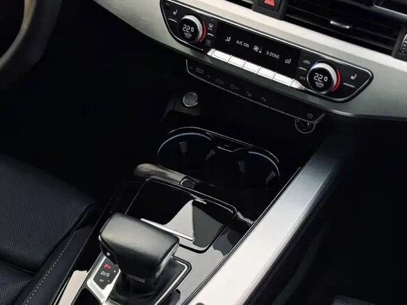 2022 Audi A4 35 TFSI Long V (B9) Рестайлинг, белый - вид 11