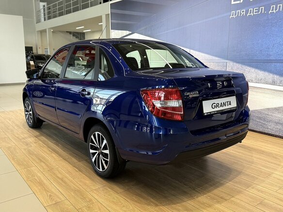 2026 Lada (ВАЗ) Granta I Рестайлинг, синий, 1310000 рублей - вид 5