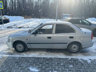 2011 Hyundai Accent ТагАЗ II, серебристый, 300000 рублей, вид 3