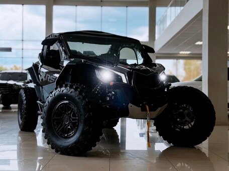2025 BRP Can-Am Maverick X3 X RS Turbo RR, чёрный, 4490000 рублей, вид 3