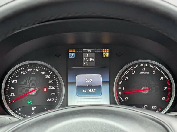 2016 Mercedes-Benz C-Класс 200 IV (W205), коричневый - вид 14