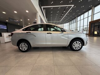 2026 Lada (ВАЗ) Vesta I Рестайлинг (NG), серебристый, 1601000 рублей, вид 4