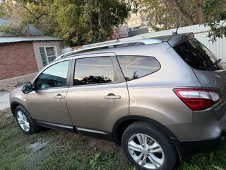 2011 Nissan Qashqai+2 I Рестайлинг, коричневый, 1400000 рублей, вид 4