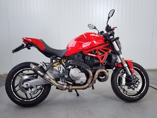 2020 Ducati Monster 821, красный, 799000 рублей, вид 1