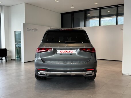 2025 Mercedes-Benz GLS 450 II (X167) Рестайлинг, серый, 14800000 рублей, вид 5