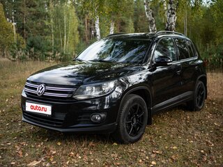 2016 Volkswagen Tiguan I Рестайлинг, чёрный, 1720000 рублей, вид 1
