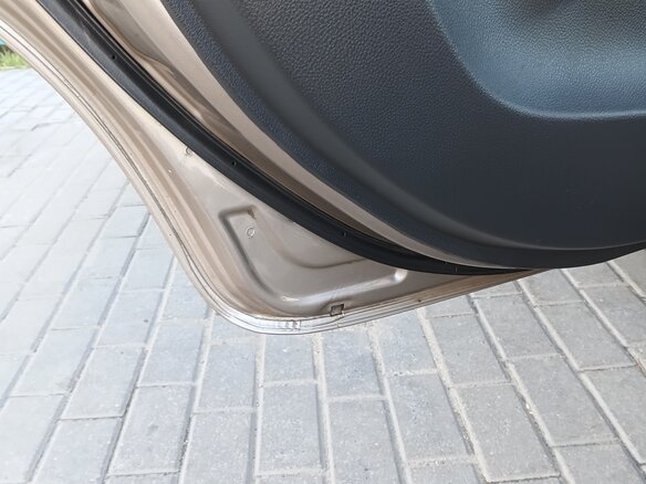 2011 Nissan Note I Рестайлинг, коричневый, 500000 рублей - вид 12