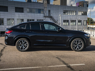 2022 BMW X4 25i II (G02) Рестайлинг, чёрный, 5698000 рублей, вид 4
