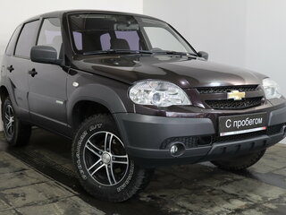 2012 Chevrolet Niva I Рестайлинг, коричневый, 579000 рублей, вид 1