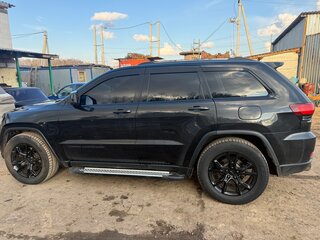 2013 Jeep Grand Cherokee IV (WK2) Рестайлинг, чёрный, 2290000 рублей, вид 4