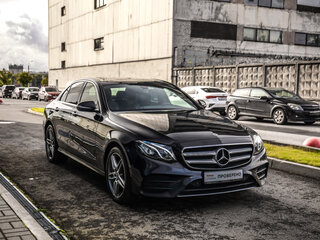 2019 Mercedes-Benz E-Класс 200 V (W213, S213, C238), чёрный, 3164000 рублей, вид 5