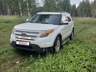 2014 Ford Explorer V, белый, 1500000 рублей, вид 1