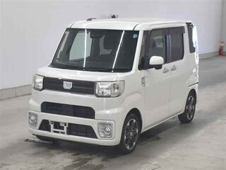 2019 Daihatsu Wake I, белый, 637000 рублей, вид 3