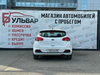 2013 Kia Ceed II, белый, 1287000 рублей, вид 5