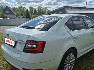 2020 Skoda Octavia III (A7) Рестайлинг, белый, 1970000 рублей, вид 5