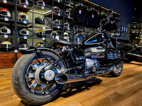 2021 BMW R 18, чёрный, 2190000 рублей, вид 2