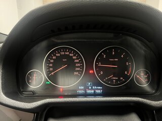 2017 BMW X4 20d I (F26), красный, 3300000 рублей, вид 5