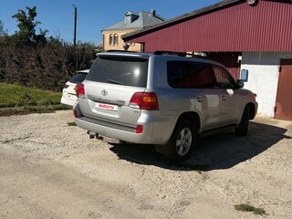 2010 Toyota Land Cruiser 200 Series, серебристый, 3200000 рублей, вид 4