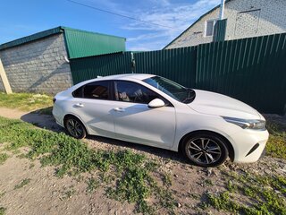 2021 Kia K3 II, белый, 1520000 рублей, вид 3