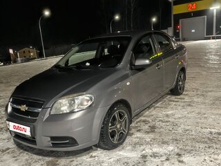 2011 Chevrolet Aveo I Рестайлинг, серебристый, 550000 рублей, вид 2