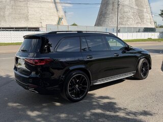 2025 Mercedes-Benz GLS 580 II (X167) Рестайлинг, серый, 26000000 рублей, вид 4