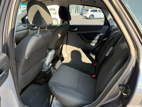 2008 Ford Focus II Рестайлинг, серый, 385000 рублей - вид 15