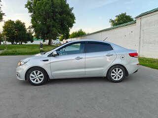 2016 Kia Rio III Рестайлинг, серый, 1170000 рублей, вид 4