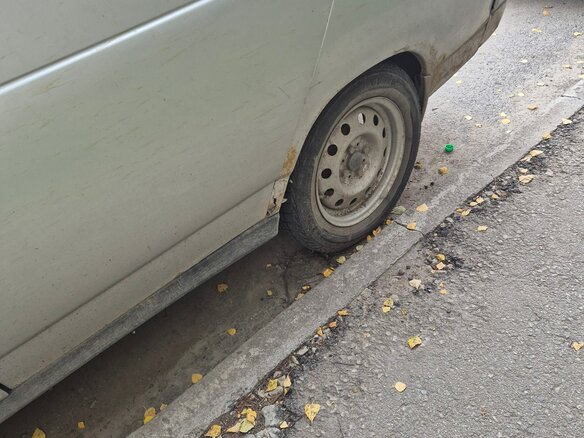 2001 Lada (ВАЗ) 2111, серый, 80000 рублей - вид 4