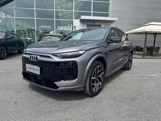 2026 Audi Q6L e-tron, серебристый, 6110000 рублей, вид 1