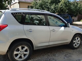 2007 Toyota RAV4 III (XA30), серебристый, 820000 рублей, вид 3