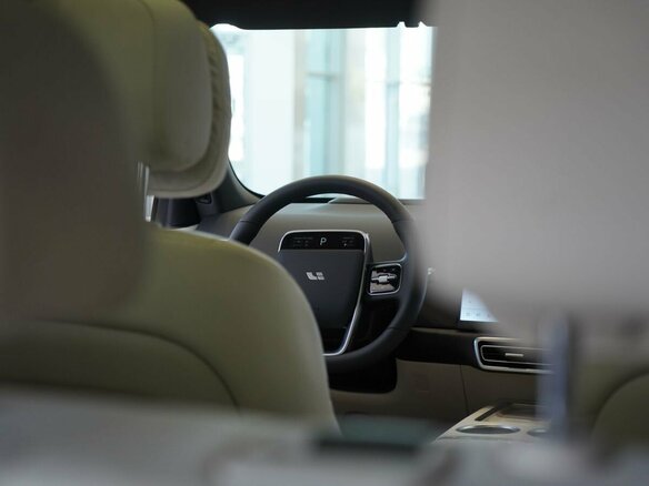 2026 Li Auto (Lixiang) L6 I, белый, 8790000 рублей - вид 20