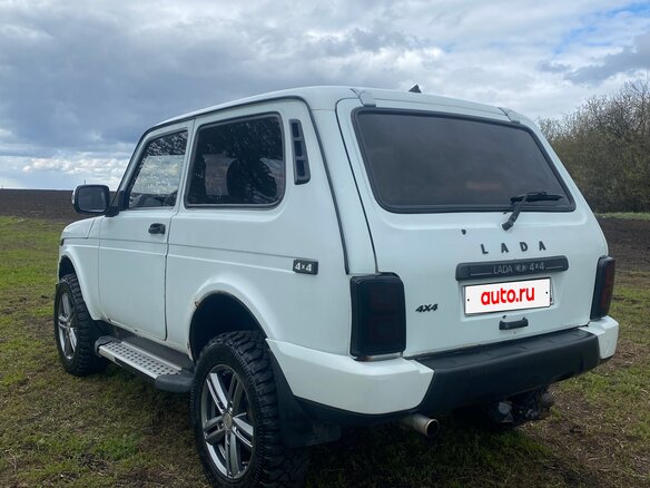 2009 Lada (ВАЗ) 2121 (4x4) I Рестайлинг, белый, 415000 рублей - вид 7